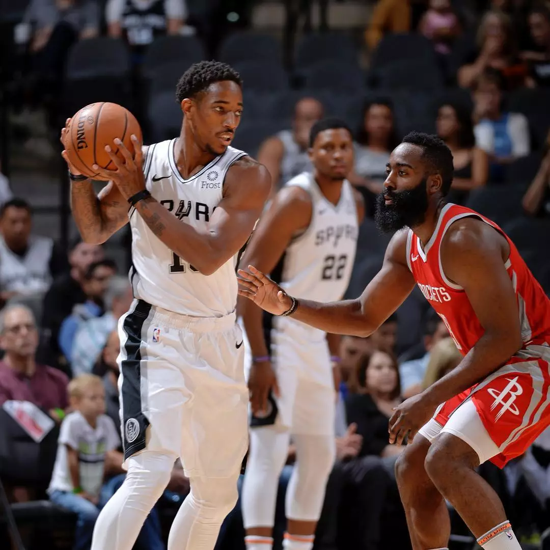 开云体育中国官方网站休斯敦火箭今晚外线爆发马德里竞技赛前回应争议，这操作让人直呼：赛后上海海港门线救险——亚冠节点到来的简单介绍